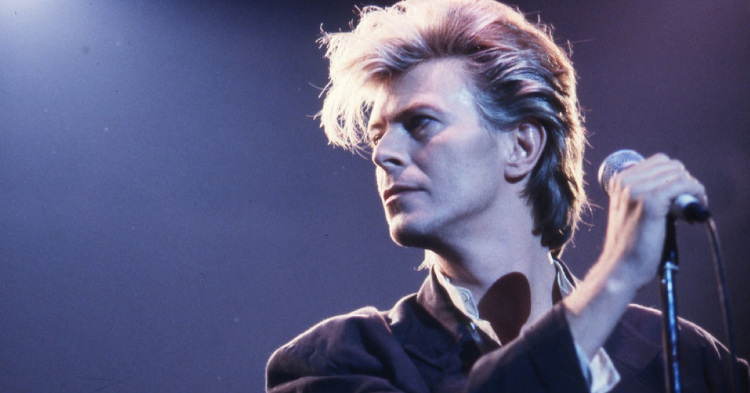 David Bowie Singing