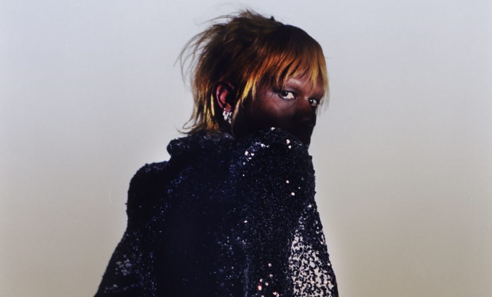 Yves Tumor - Praise a Lord Who Chews but Which Does Not Consume; (Or ...