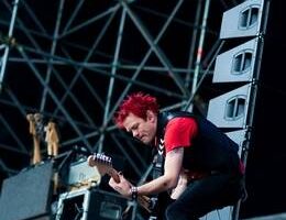 livereport rockinidrho2012 01